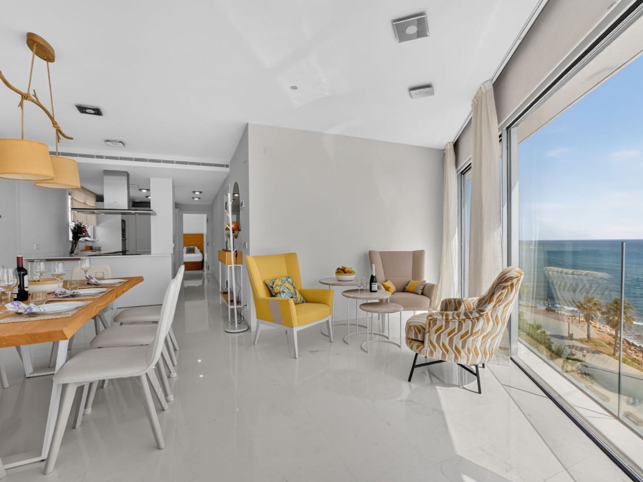 4 makuuhuone Huoneisto myytävänä paikassa Torrevieja mukana 
autotalli - 1 265 000 € (Ref: 10132139)