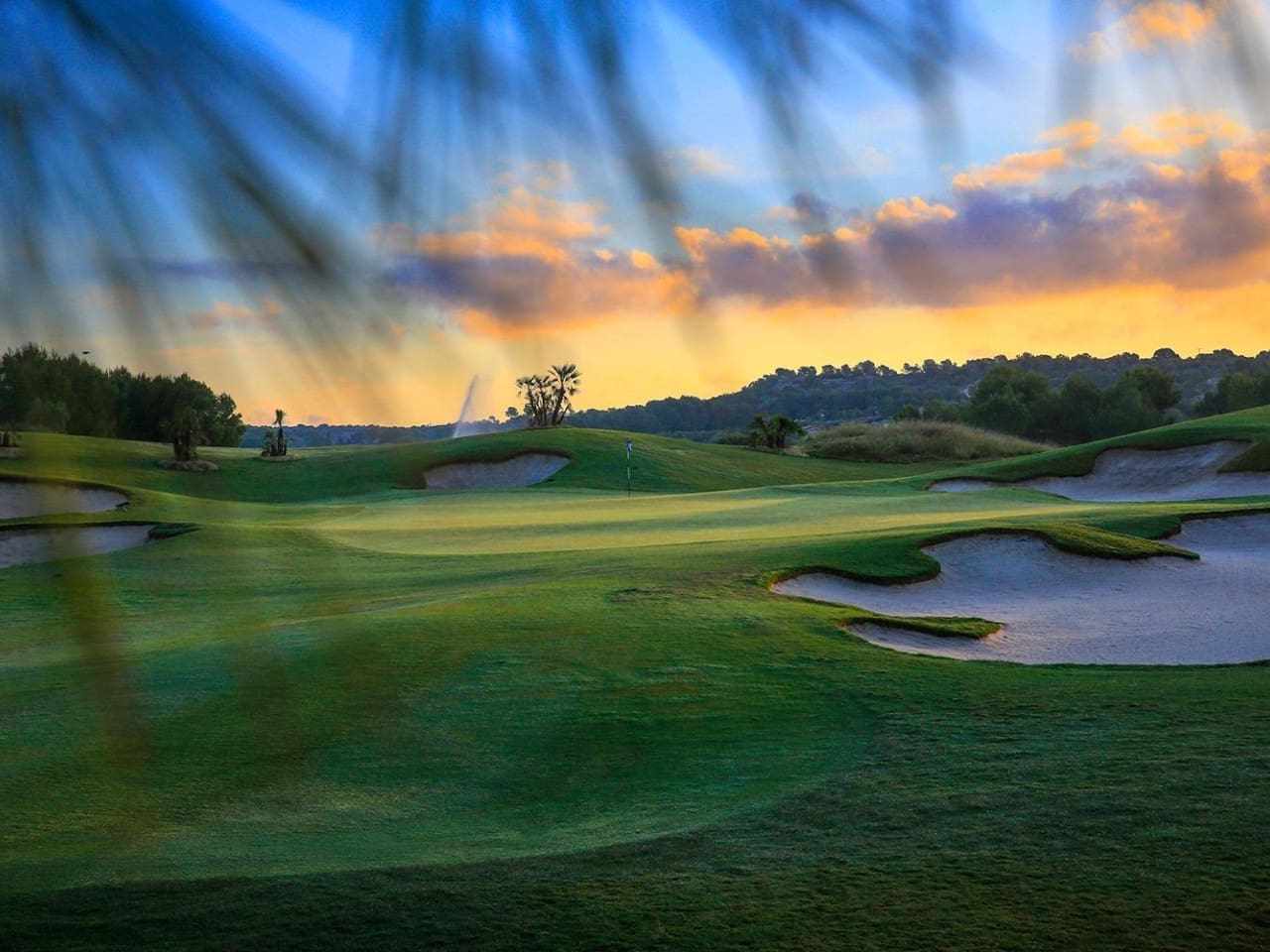 3 sypialnia Willa na sprzedaż w Las Colinas Golf z basenem garażem - 2 490 000 € (Ref: 10132919)