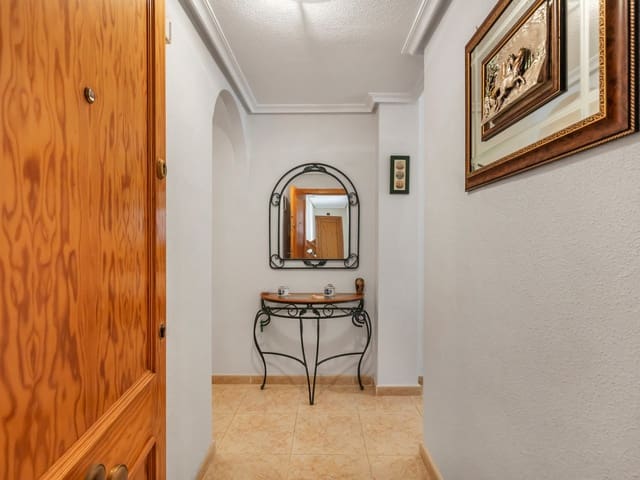 3 soveværelse Lejlighed til salg i Playa de los Náufragos, Torrevieja - € 179.000 (Ref: 10132924)