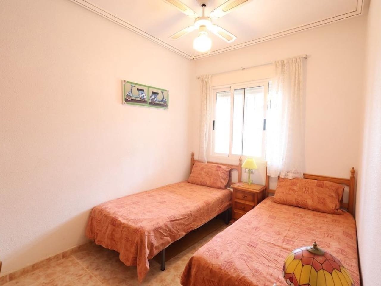 2 sovrum Villa till salu i La Zenia med pool garage - 165 000 € (Ref: 10136410)