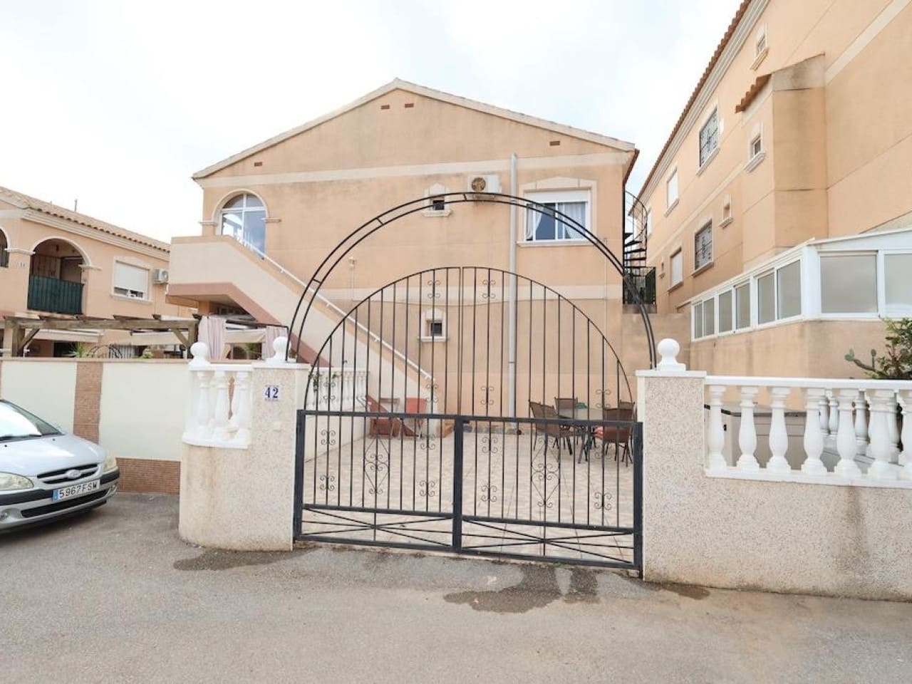 2 sovrum Villa till salu i La Zenia med pool garage - 165 000 € (Ref: 10136410)