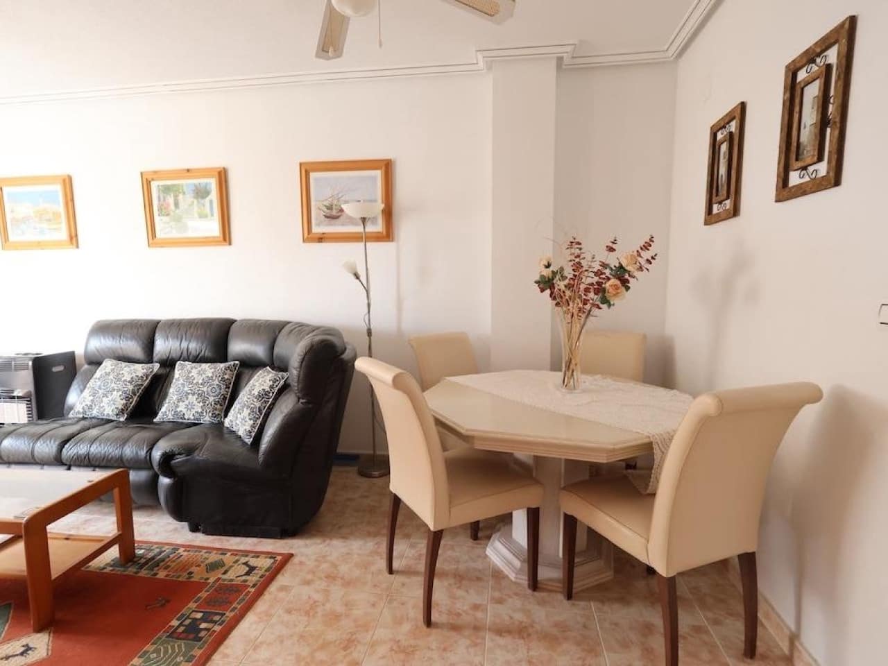 2 sovrum Villa till salu i La Zenia med pool garage - 165 000 € (Ref: 10136410)