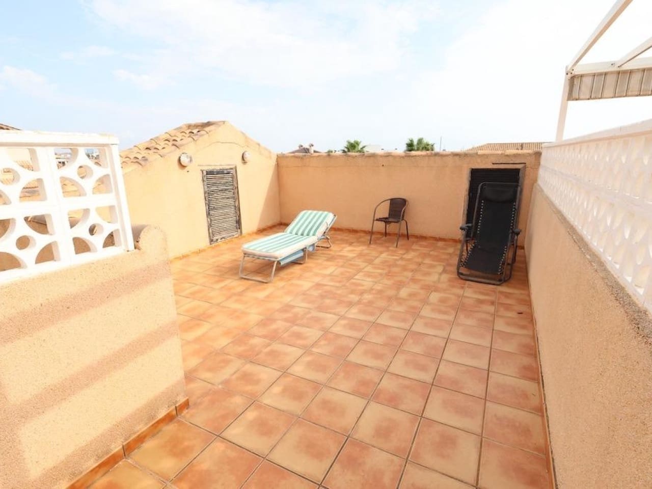2 sovrum Villa till salu i La Zenia med pool garage - 165 000 € (Ref: 10136410)