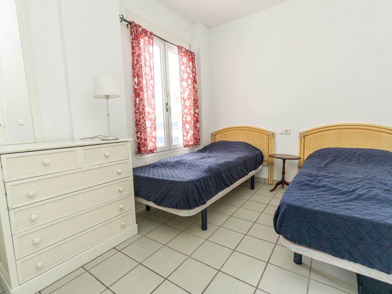Apartamento de 2 habitaciones en Playa Flamenca en venta con piscina garaje - 239.000 € (Ref: 10147934)
