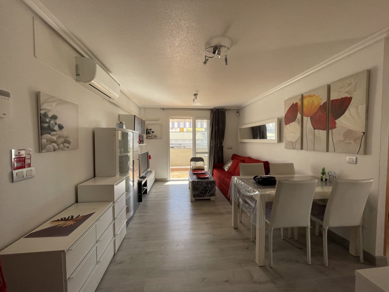 2 quarto Apartamento para venda em Torrevieja com garagem - 137 900 € (Ref: 10153648)