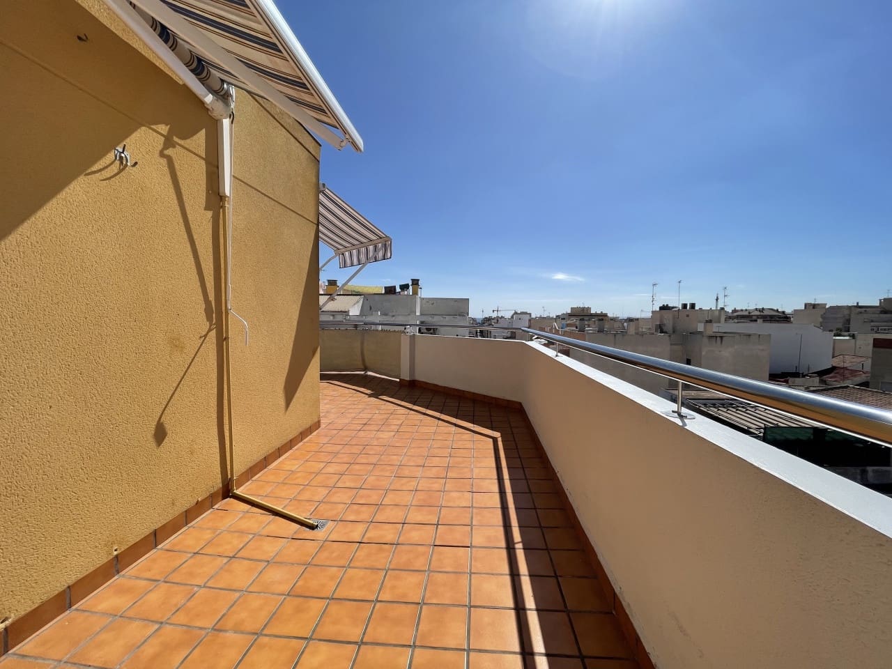2 quarto Apartamento para venda em Torrevieja com garagem - 137 900 € (Ref: 10153648)