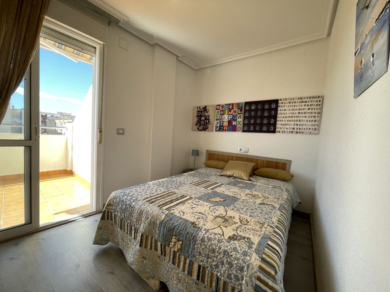 2 quarto Apartamento para venda em Torrevieja com garagem - 137 900 € (Ref: 10153648)