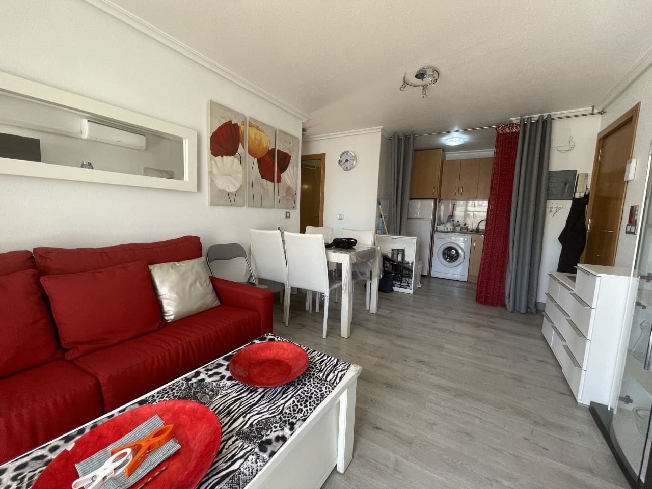 2 quarto Apartamento para venda em Torrevieja com garagem - 137 900 € (Ref: 10153648)