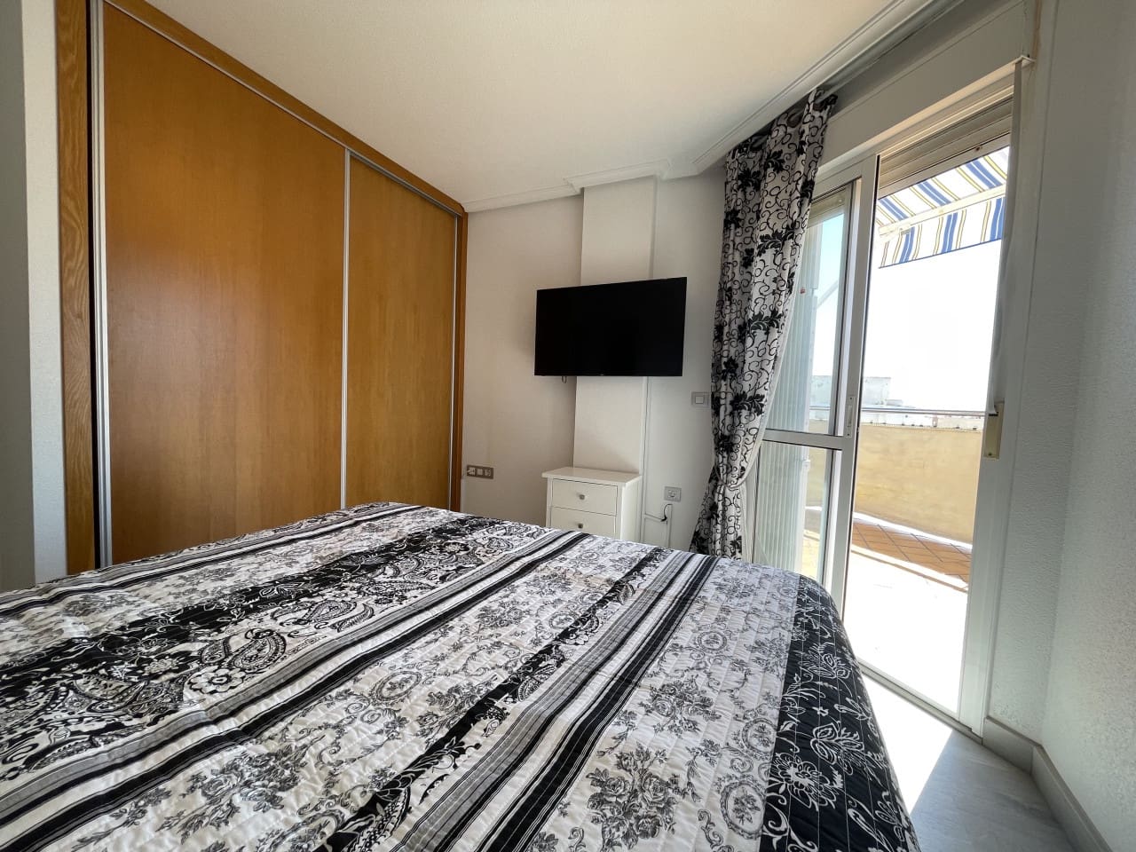 2 quarto Apartamento para venda em Torrevieja com garagem - 137 900 € (Ref: 10153648)