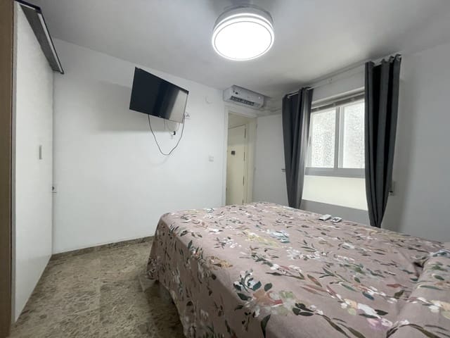 2 soveværelse Lejlighed til salg i Centro, Torrevieja - € 195.000 (Ref: 10158100)