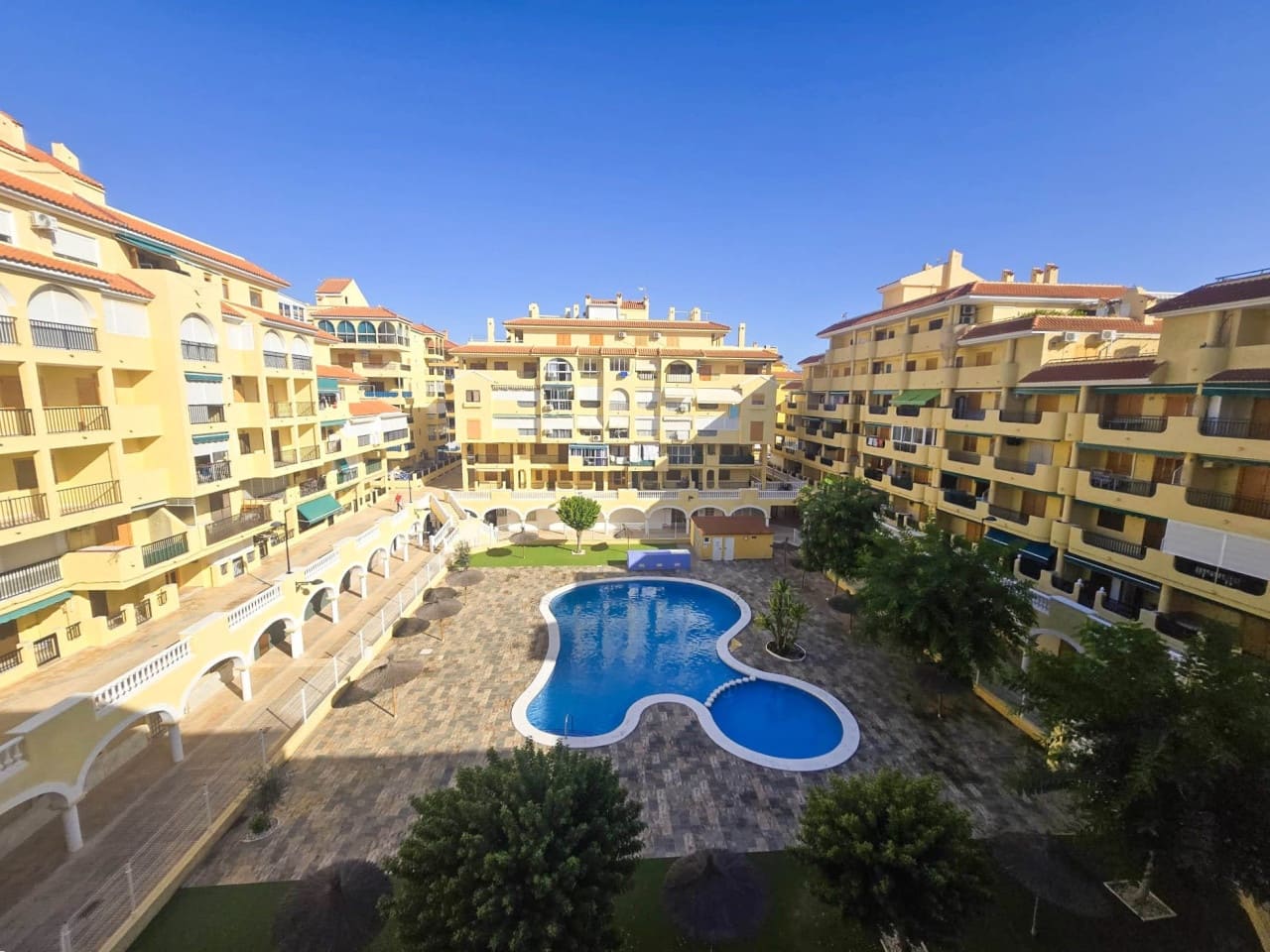 1 soveværelse Lejlighed til salg i La Mata med swimmingpool garage - € 218.000 (Ref: 10158101)