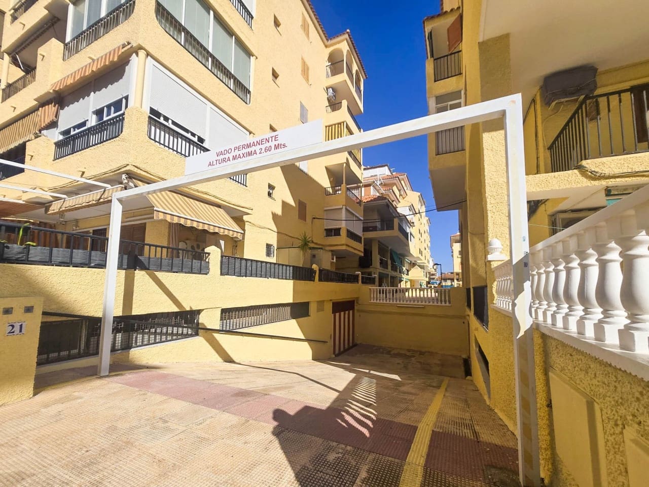 1 soveværelse Lejlighed til salg i La Mata med swimmingpool garage - € 218.000 (Ref: 10158101)
