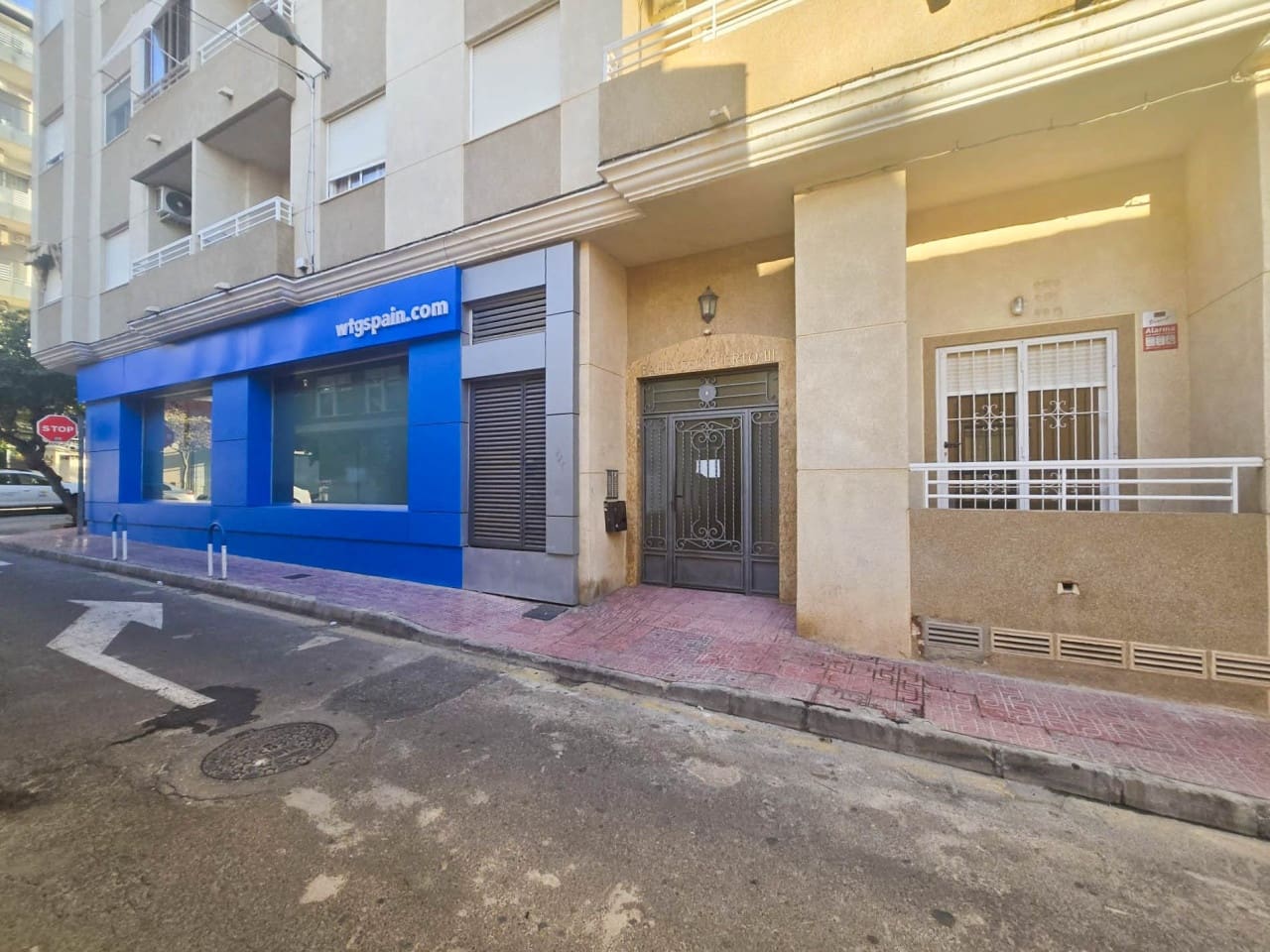2 soverom Leilighet til salgs i Torrevieja med svømmebasseng - € 139 900 (Ref: 10159953)