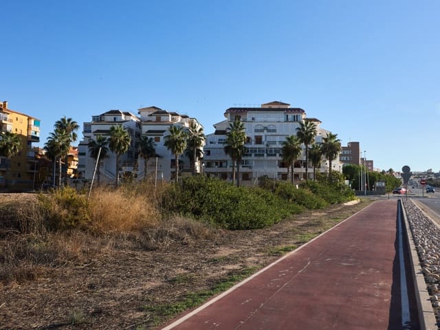2 bedroom Apartment for sale in Los Europeos, Torrevieja with pool - € 183,750 (Ref: 10159954)
