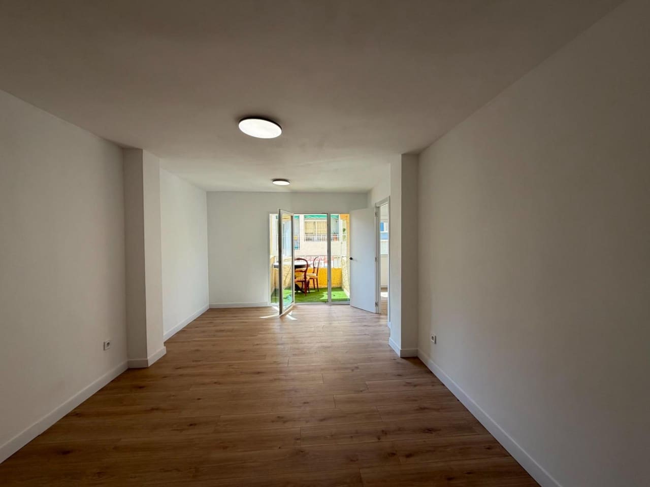 3 soveværelse Lejlighed til salg i Torrevieja - € 164.900 (Ref: 10162476)
