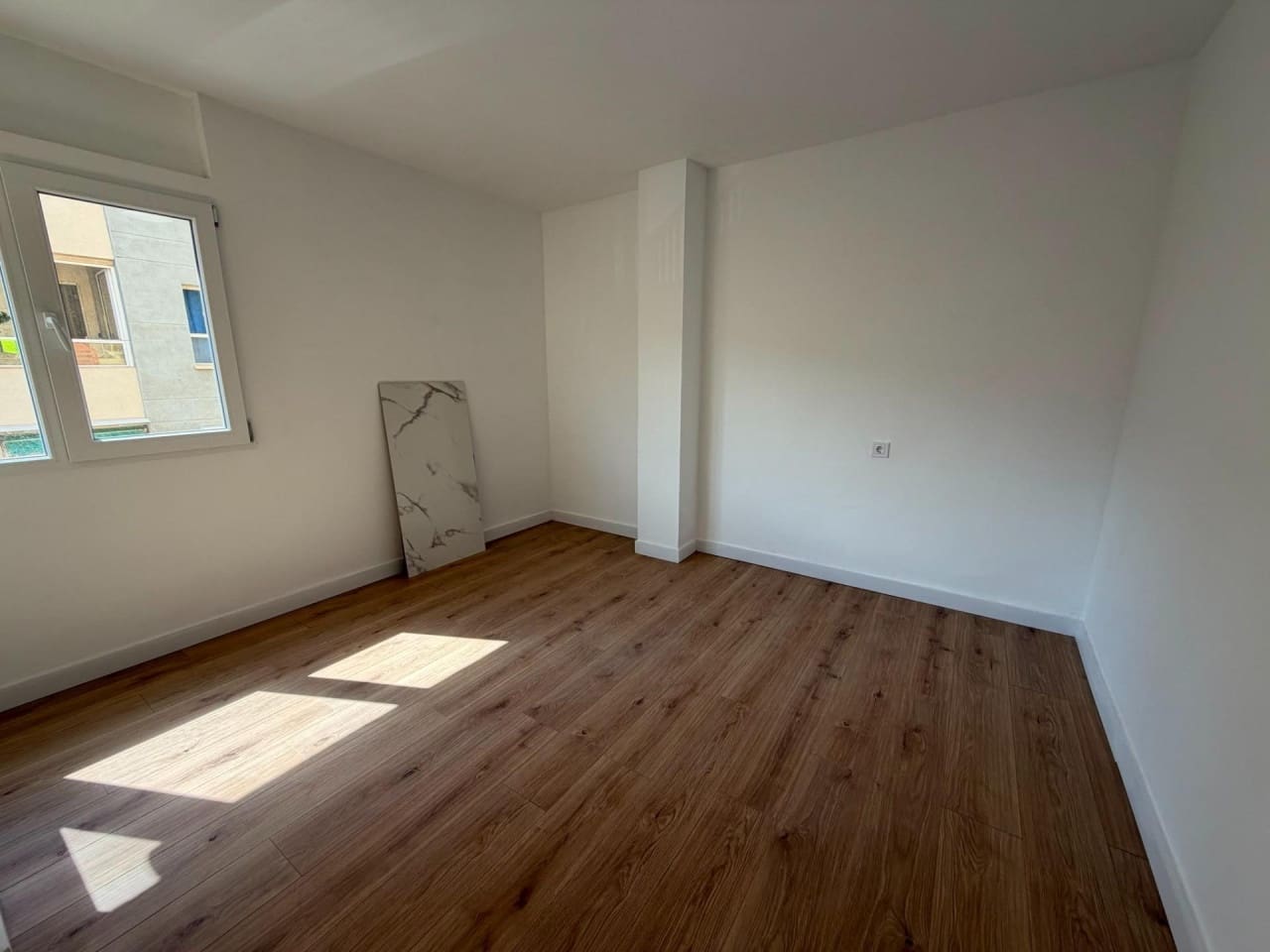 3 soveværelse Lejlighed til salg i Torrevieja - € 164.900 (Ref: 10162476)