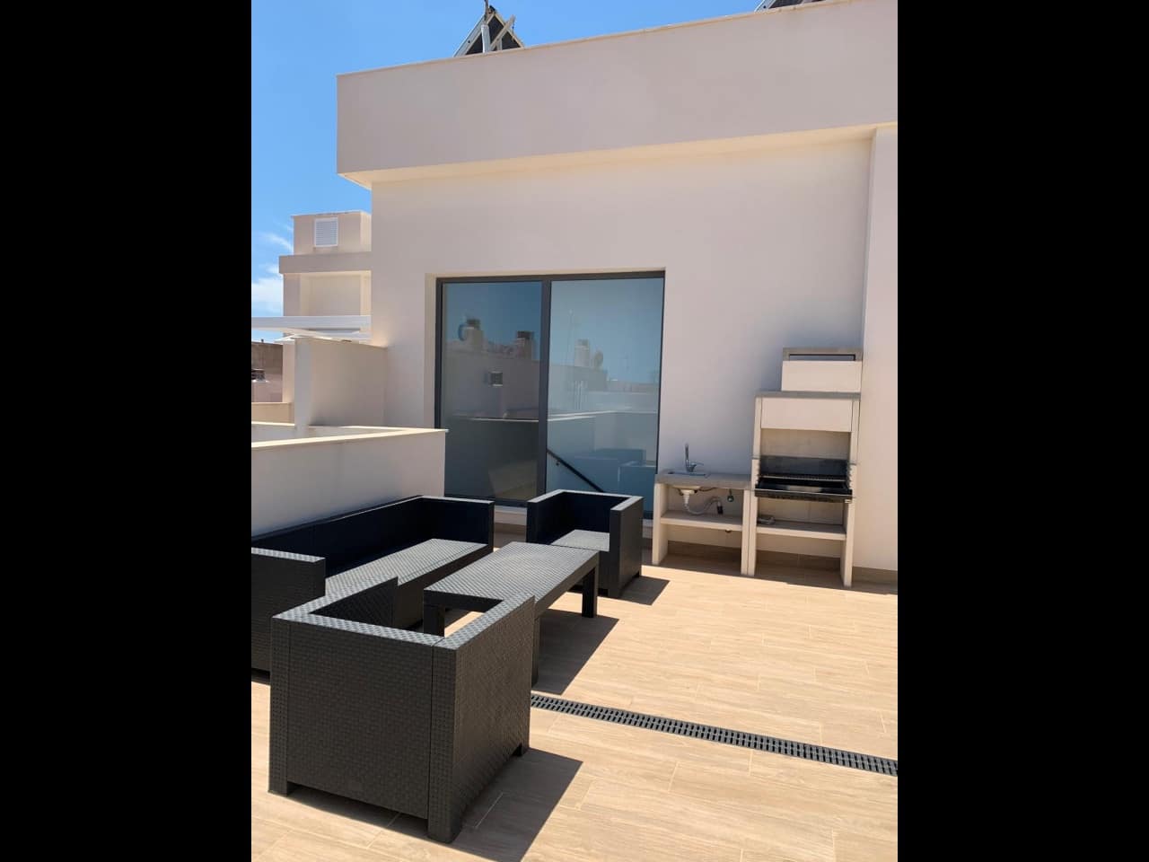 1 slaapkamer Appartement te koop in Torrevieja met zwembad - € 192.000 (Ref: 10165355)
