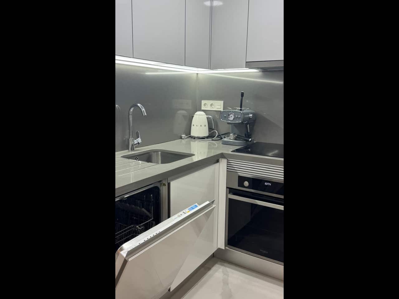 1 slaapkamer Appartement te koop in Torrevieja met zwembad - € 192.000 (Ref: 10165355)
