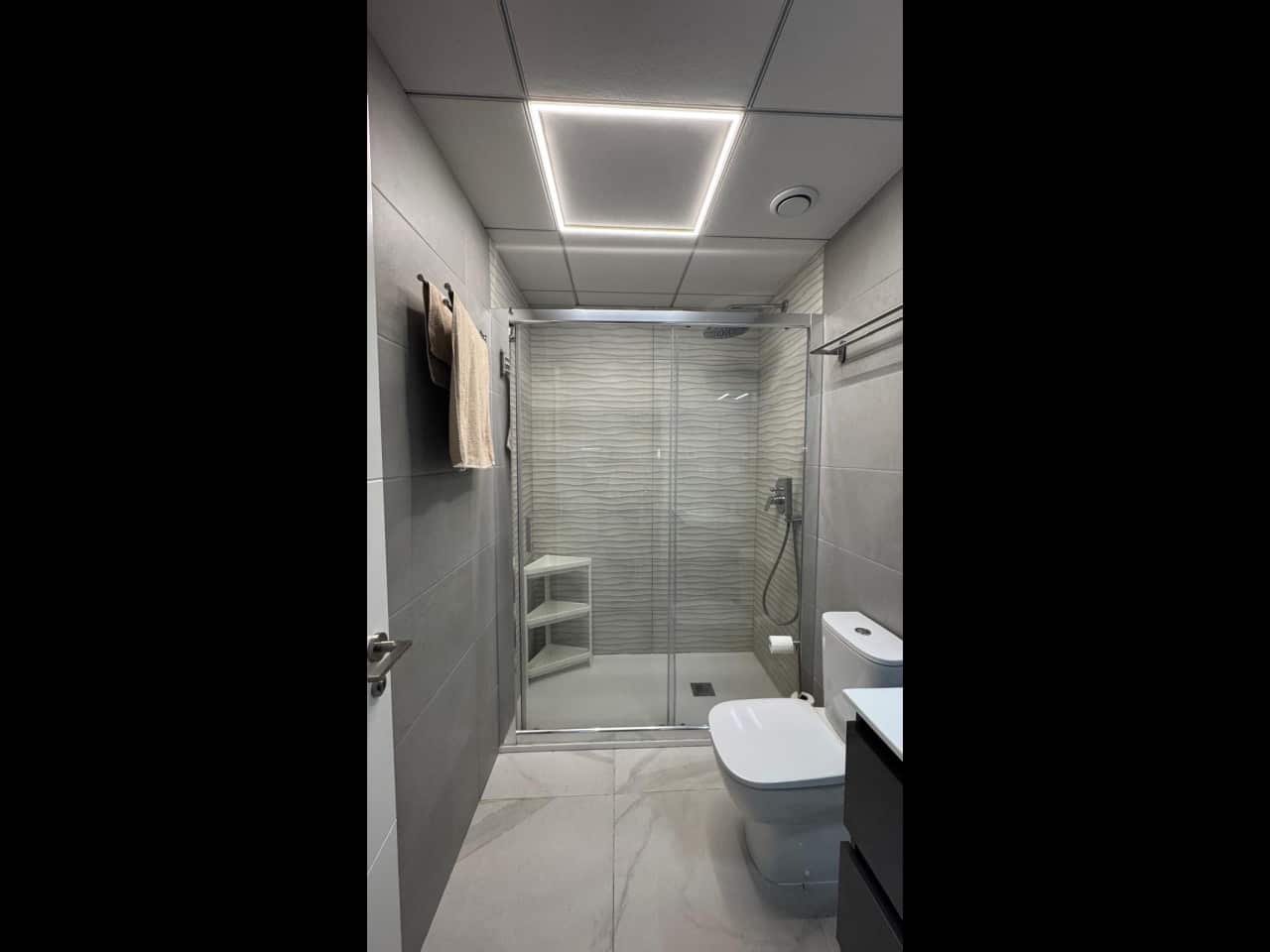 1 slaapkamer Appartement te koop in Torrevieja met zwembad - € 192.000 (Ref: 10165355)