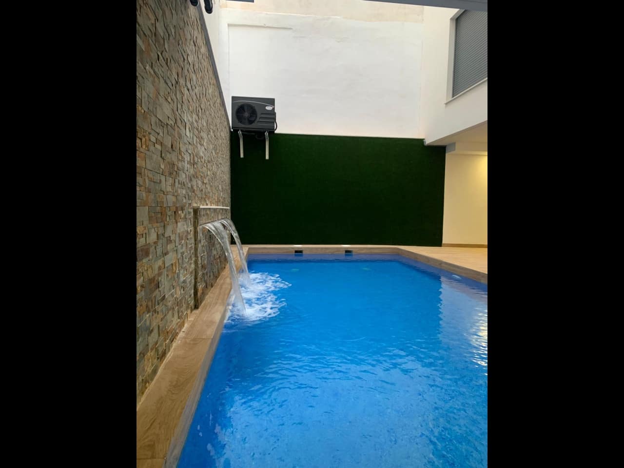 1 slaapkamer Appartement te koop in Torrevieja met zwembad - € 192.000 (Ref: 10165355)