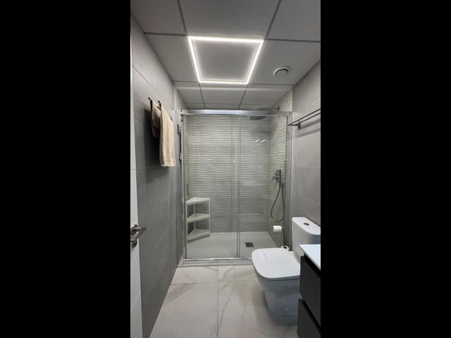 1 sovrum Lägenhet till salu i Avenida Habaneras - Curva de Palangre, Torrevieja med pool - 192 000 € (Ref: 10165355)