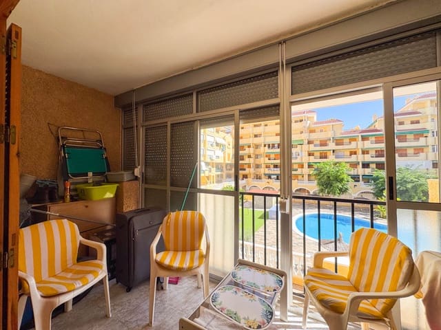 Leilighet til salgs i Los Europeos, Torrevieja med svømmebasseng - € 89 900 (Ref: 10174203)