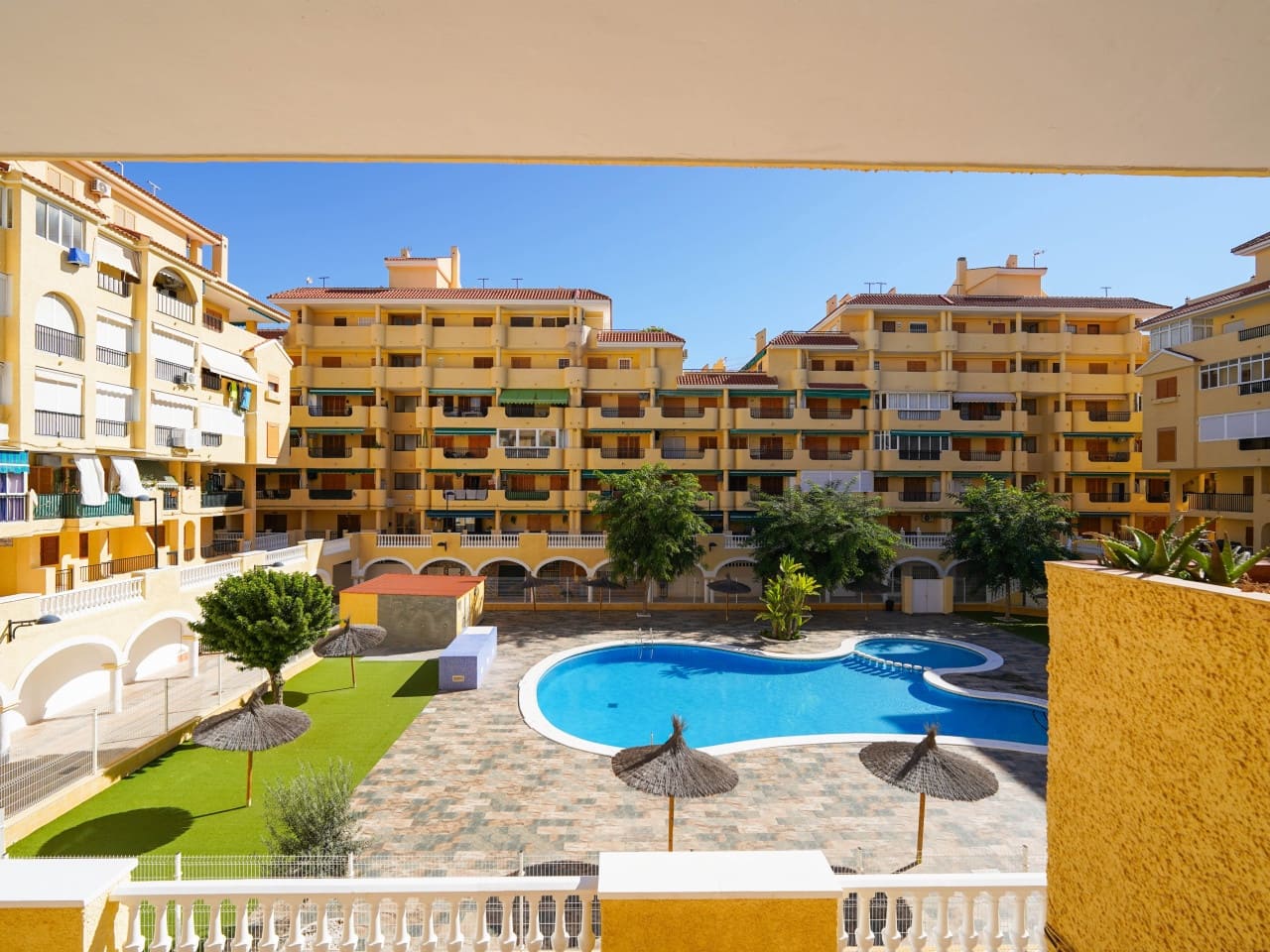 Appartamento in vendita in La Mata con piscina - 89.900 € (Rif: 10174203)