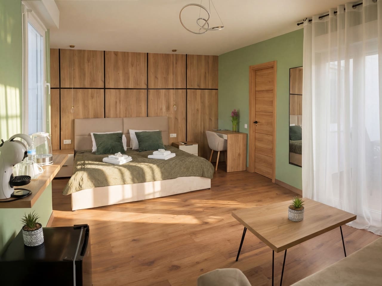 Local Comercial de 12 habitaciones en Torrevieja en venta - 1.250.000 € (Ref: 10183467)