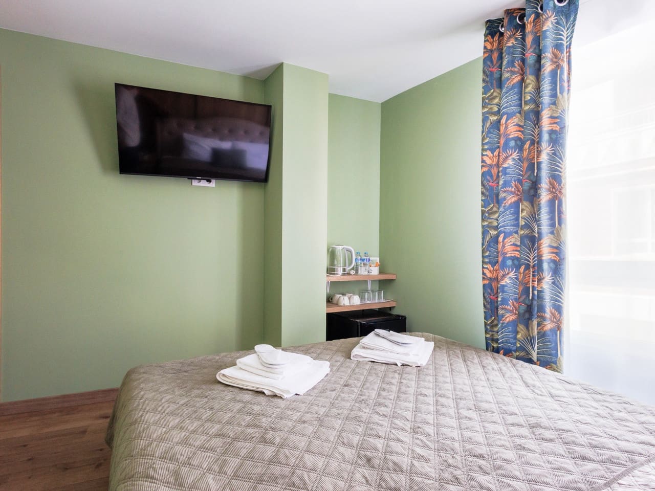Local Comercial de 12 habitaciones en Torrevieja en venta - 1.250.000 € (Ref: 10183467)