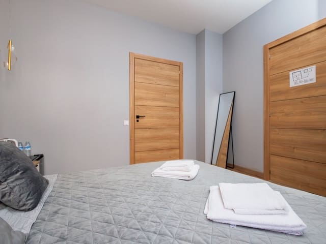 Local Comercial de 12 habitaciones en El Molino, Torrevieja en venta - 1.250.000 € (Ref: 10183467)