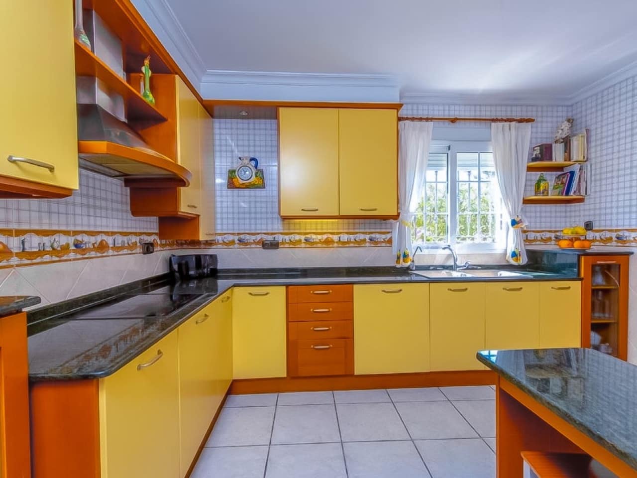 6 soverom Finca/Herregård til salgs i Torrevieja med svømmebasseng - € 999 999 (Ref: 5070272)