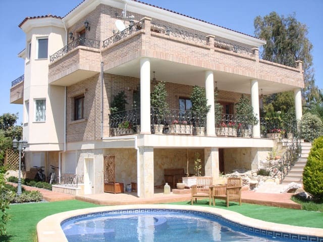 4 sovrum Villa till salu i Ciudad Quesada med pool garage - 630 000 € (Ref: 5905020)