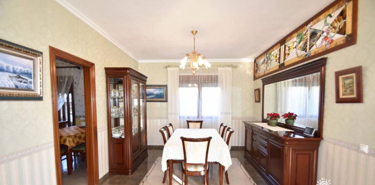 4 sovrum Villa till salu i Ciudad Quesada med pool garage - 630 000 € (Ref: 5905020)