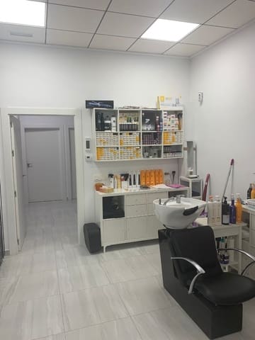 4 soveværelse Erhverv til salg i La Zenia, Orihuela - € 230.000 (Ref: 6358448)