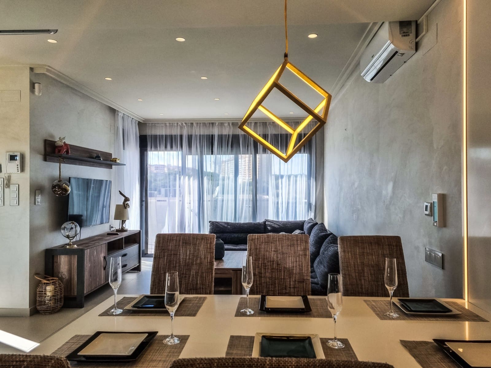 6 bedroom Villa for sale in Campoamor with pool - € 900,000 (Ref: 6505005)