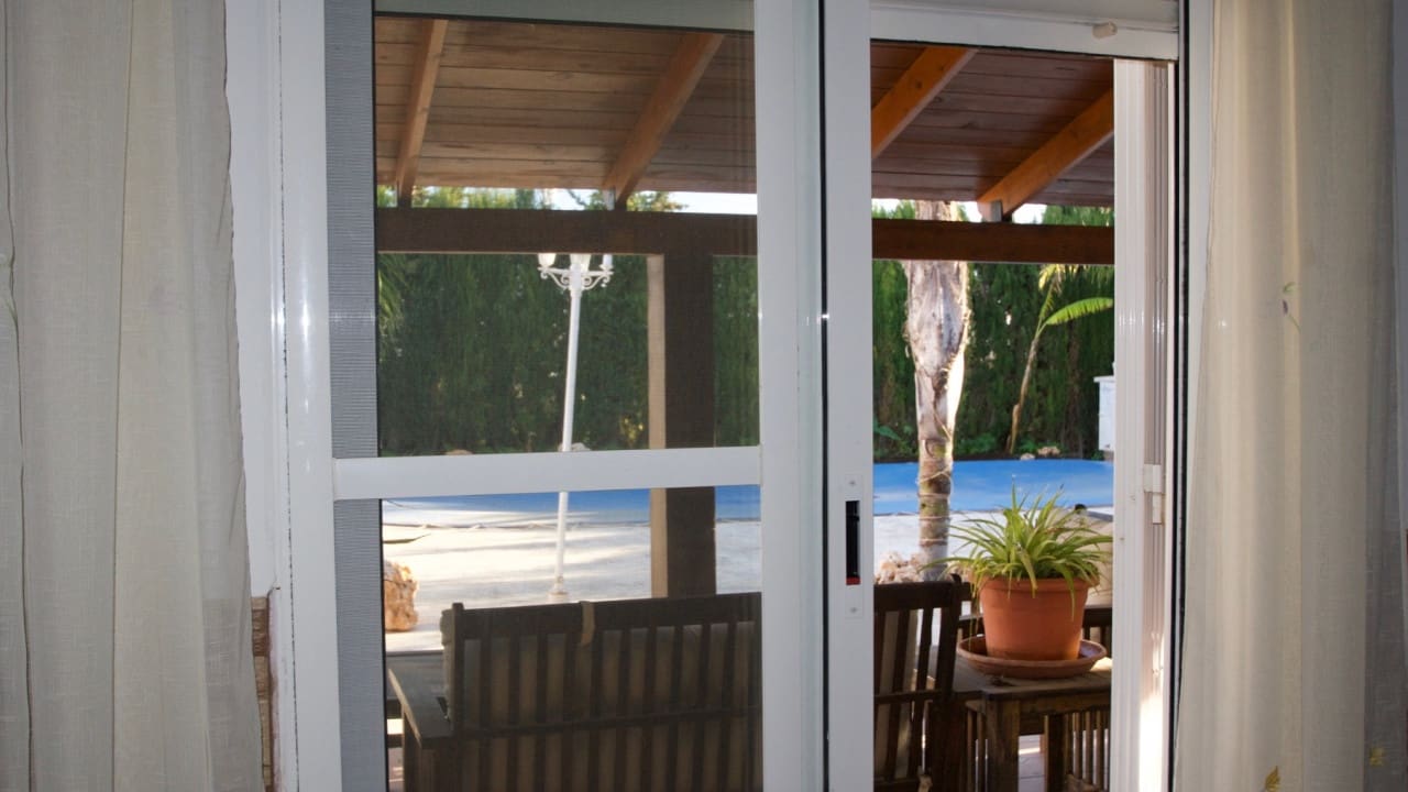 3 makuuhuone Maalaistalo myytävänä paikassa Sucina mukana uima-altaan 
autotalli - 270 000 € (Ref: 6583533)