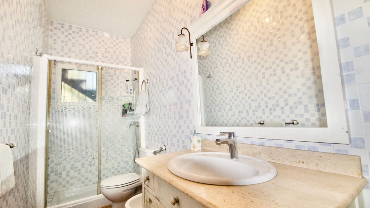 3 makuuhuone Maalaistalo myytävänä paikassa Sucina mukana uima-altaan 
autotalli - 270 000 € (Ref: 6583533)