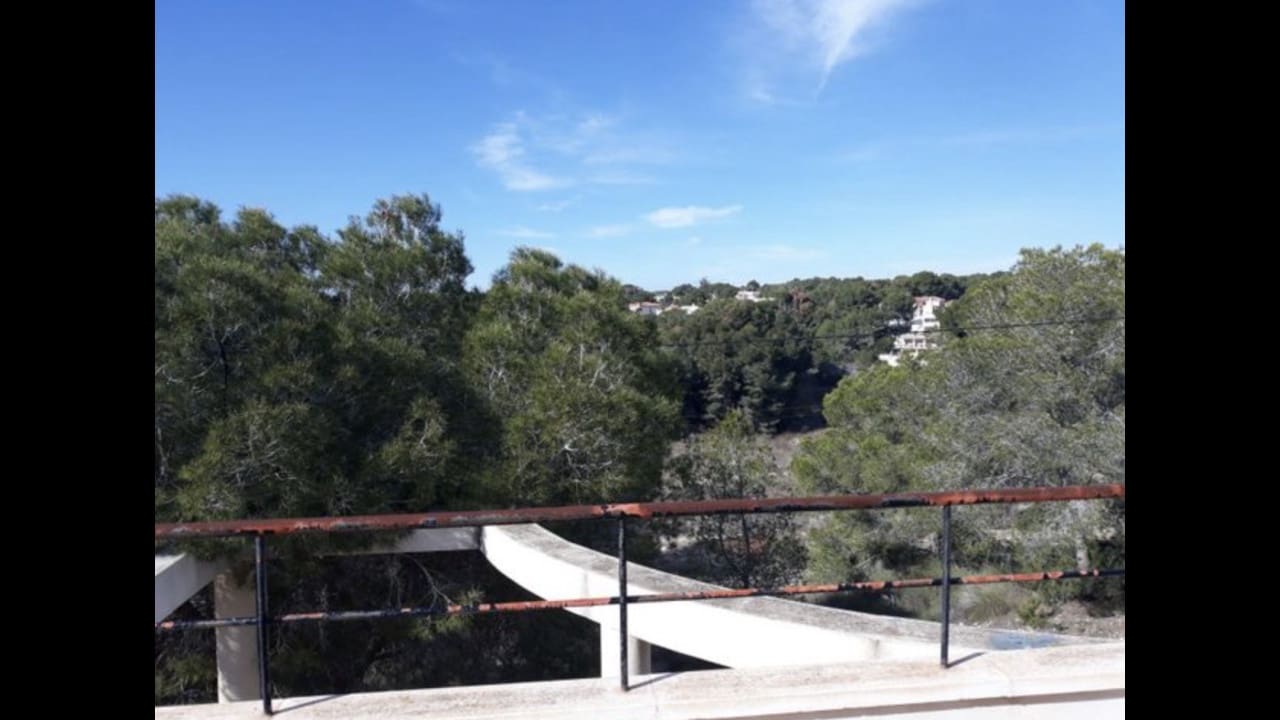 28 bedroom Commercial for sale in Pinar de Campoverde with garage - € 950,000 (Ref: 6612200)
