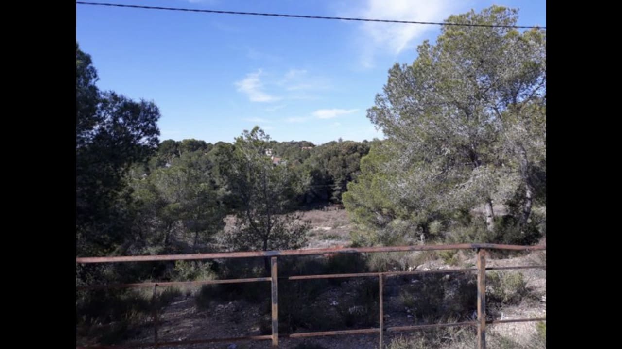 28 bedroom Commercial for sale in Pinar de Campoverde with garage - € 950,000 (Ref: 6612200)