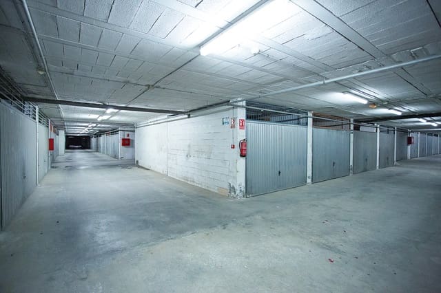 Garasje til salgs i Los Frutales, Torrevieja - € 20 000 (Ref: 6767563)