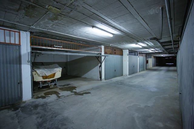 Garasje til salgs i Los Frutales, Torrevieja - € 20 000 (Ref: 6767563)