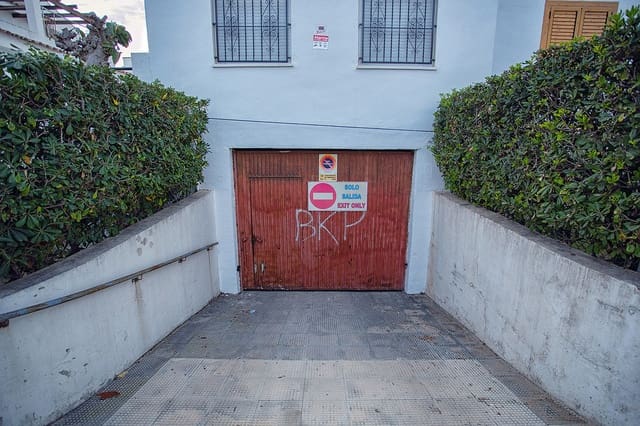 Garasje til salgs i Los Frutales, Torrevieja - € 20 000 (Ref: 6767563)
