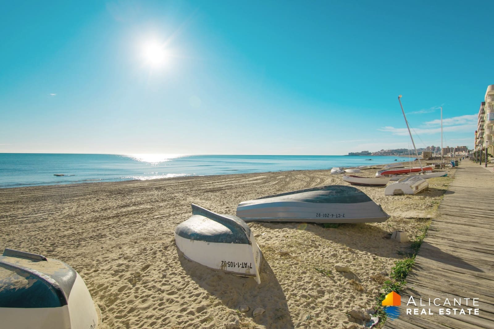 3 bedroom Villa for sale in Polop with pool garage - € 435,000 (Ref: 6769780)