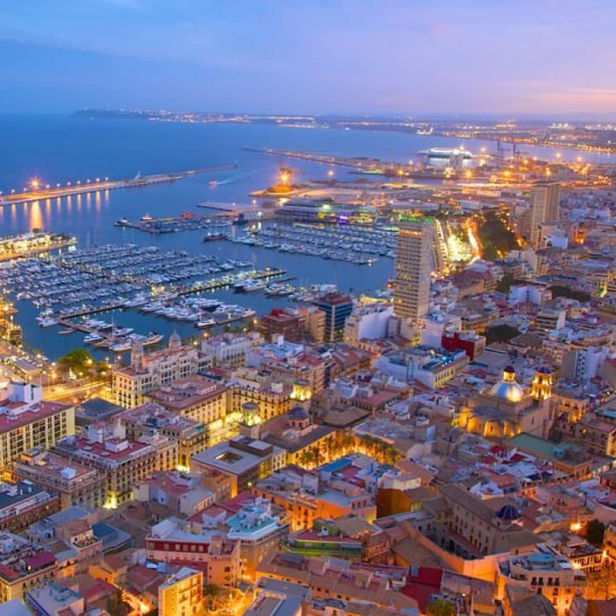 3 bedroom Villa for sale in Polop with pool garage - € 435,000 (Ref: 6769780)