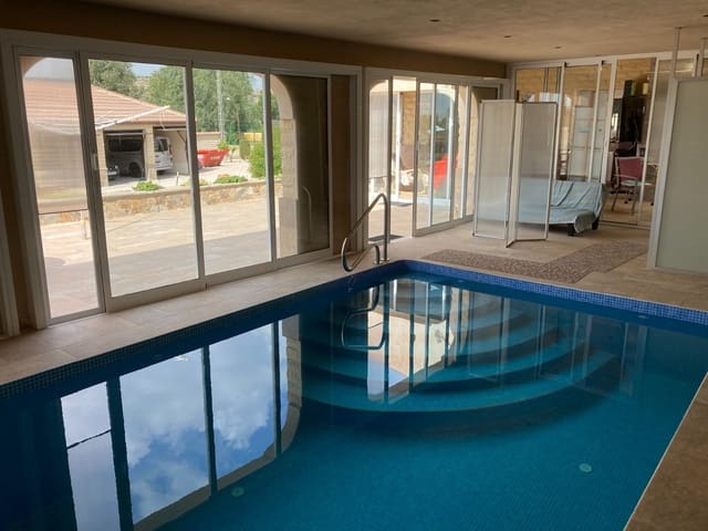 3 slaapkamer Villa te koop in Elche / Elx met zwembad garage - € 849.000 (Ref: 6831629)