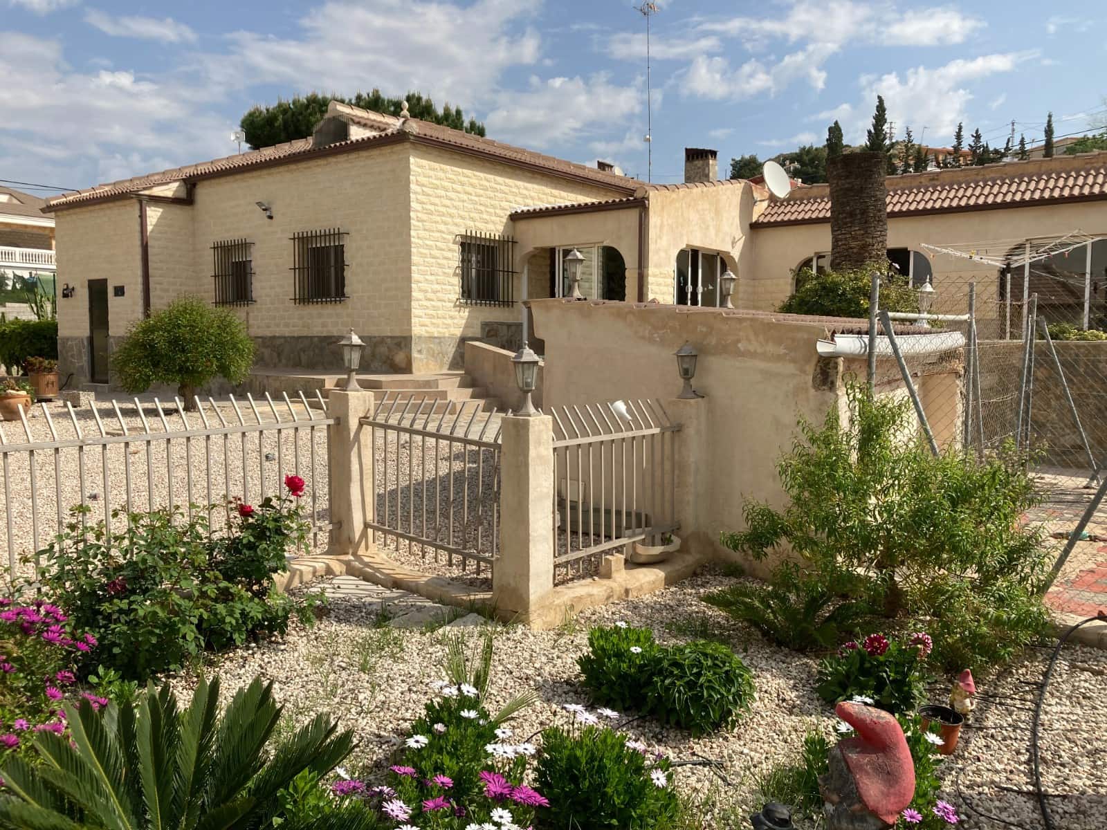 3 soverom Villa til salgs i Elche / Elx med svømmebasseng garasje - € 849 000 (Ref: 6831629)