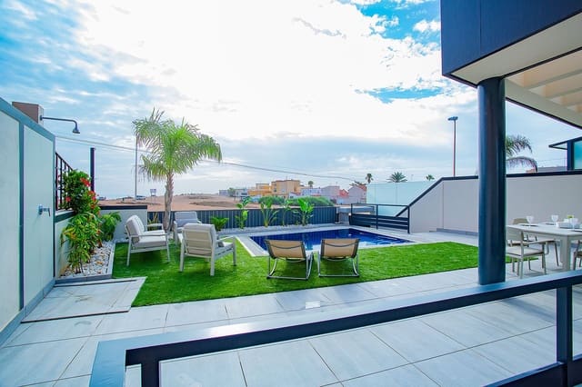 4 chambre Villa/Maison à vendre à Los Frutales, Torrevieja avec piscine garage - 895 000 € (Ref: 7048241)