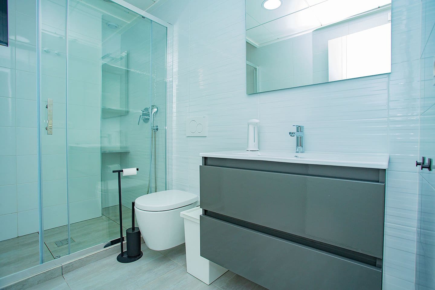 4 soveværelse Villa til salg i Torrevieja med swimmingpool garage - € 895.000 (Ref: 7048241)