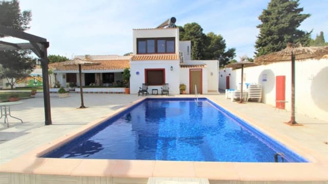 9 Zimmer Villa zu verkaufen in Lomas de Cabo Roig - Los Dolses, Orihuela mit Pool Garage - 690.000 € (Ref: 7107604)