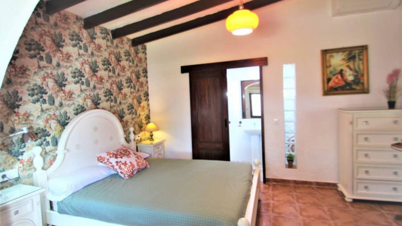 9 bedroom Villa for sale in Orihuela Costa with pool garage - € 690,000 (Ref: 7107604)